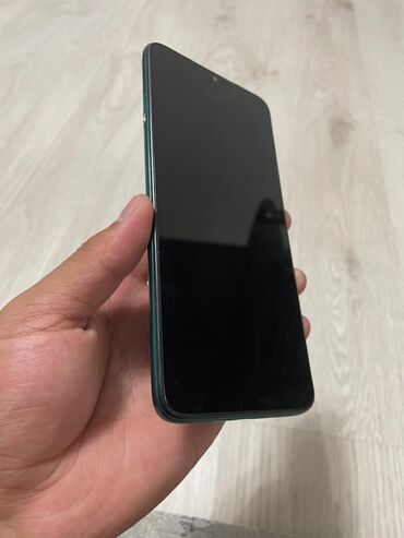 муляж для айфона: IPhone 7 Plus, Колдонулган, 128 ГБ, Сары, Каптама, 70 %