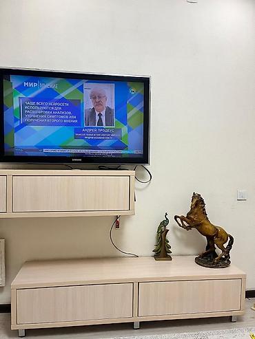 Продаётся комплект мебели для гостиной/прихожей в современном at lalafo.kg Продаётся комплект мебели для гостиной/прихожей в современном