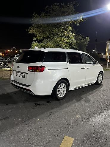 karnival: Kia Carnival: 2017 г., 2.2 л, Автомат, Дизель, Минивэн — 4