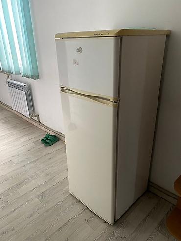 Аренда комнат: Сдается комната, коридорного типа. Площадь - 14 кв.м. Общая кухня — 4