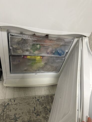 Холодильники: Холодильник Atlant, Б/у, Side-By-Side (двухдверный), De frost (капельный), 60 * 165 * 60