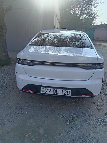mitsubishi lancer evolution: BYD Qin Plus: 1.5 l | 2024 il 170 km Sedan — 3