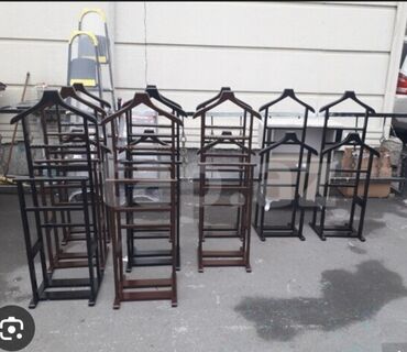 Asılqanlar: Bu, paltarların səliqəli saxlanması üçün nəzərdə tutulmuş taxta -da lalafo.az — 4 Asılqanlar: Bu, paltarların səliqəli saxlanması üçün nəzərdə tutulmuş taxta — 4