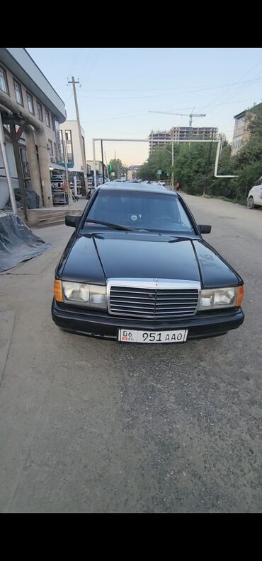 переделка спринтера с грузового в пассажирский: Mercedes-Benz 190: 1989 г., 2 л, Механика, Дизель, Седан