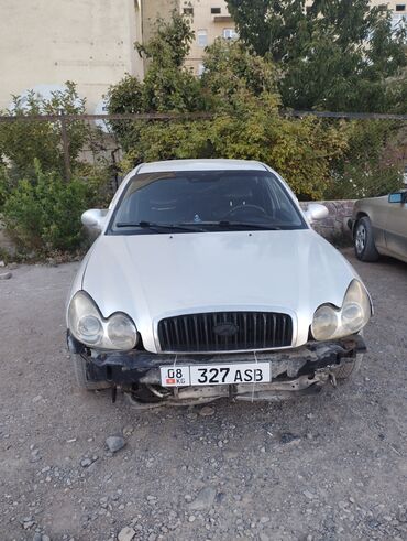 фары на опель вектра б: Hyundai Sonata (около 2001–2004), седан, серебристый цвет, левый руль