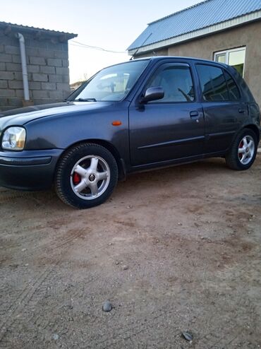 Nissan: Nissan Micra: 2002 г., 1.3 л, Механика, Бензин, Хэтчбэк