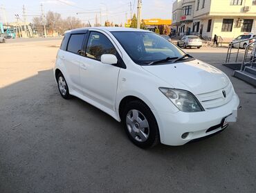 тайота сюрф: Toyota ist: 2004 г., 1.5 л, Автомат, Бензин, Хэтчбэк