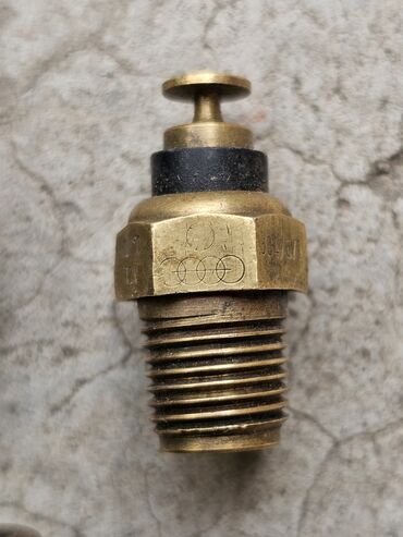 Датчики, сенсоры, предохранители: Audi 1990 г., Б/у, Оригинал, Германия — 4