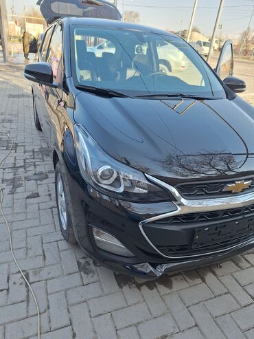 машина малибу: Chevrolet Spark: 2019 г., 1 л, Автомат, Бензин, Хэтчбэк