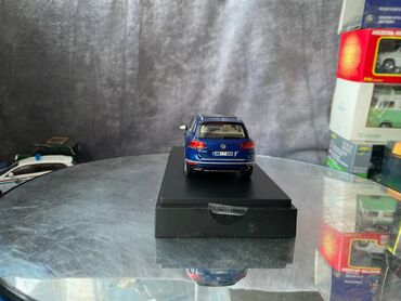 Avtomobil modelləri: 2015 il, 1:43, Dəmir, Ödənişli çatdırılma — 23
