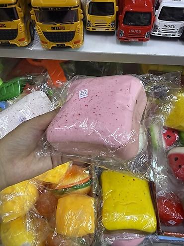 вертолетик в машину: Антистресс-игрушки Squishy «Еда» - Мягкие сквиши в виде еды: ломтики — 1