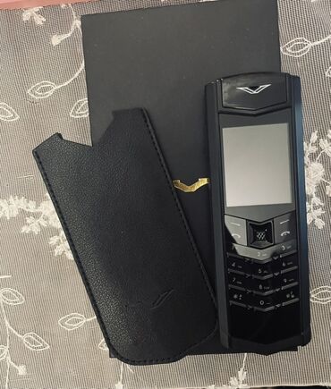 düyü bişirən: Vertu Signature Touch, rəng - Qara