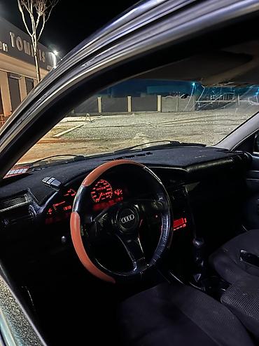 Audi: Audi 100: 1992 г., 2 л, Ручные, Бензин, Седан — 10