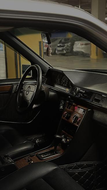 Mercedes-Benz: Mercedes-Benz W124: 1995 г., 2.2 л, Автомат, Бензин, Седан — 9