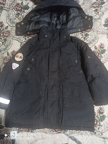 куртка детский: Продается куртка на мальчика 5-6 лет зимняя теплая пуховик