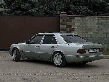 sonata 2012: Mercedes-Benz W124: 1993 г., 2.2 л, Автомат, Бензин, Седан — 7