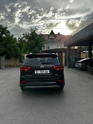 Kia: Kia Sorento: 2019 г., Кроссовер — 1