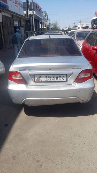 клапанная крышка нексия 1.5 16 кл: Автомобиль Daewoo Nexia серебристого цвета, модель 1.6, в кузове