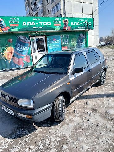 Volkswagen: Volkswagen Golf: 1993 г., 1.8 л, Ручные, Газ, Хэтчбэк — 3
