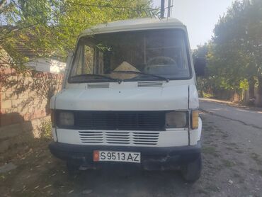 тойота внедорожник: Автобус, Mercedes-Benz