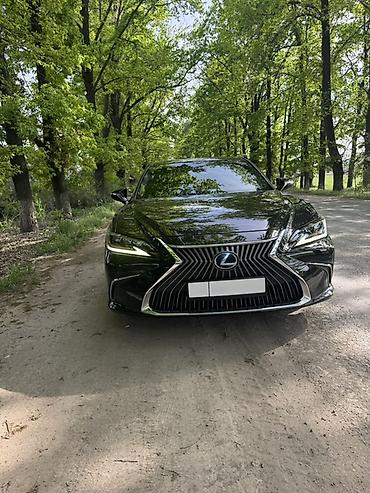 es300h 2019: Lexus ES: 2019 г., Автомат, Гибрид, Седан — 1