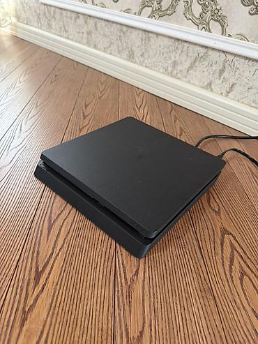 sony 6500: PlayStation 4 Slim oyun konsolu Üsdündə disk hədiyyə bez prablem. Ən — 1