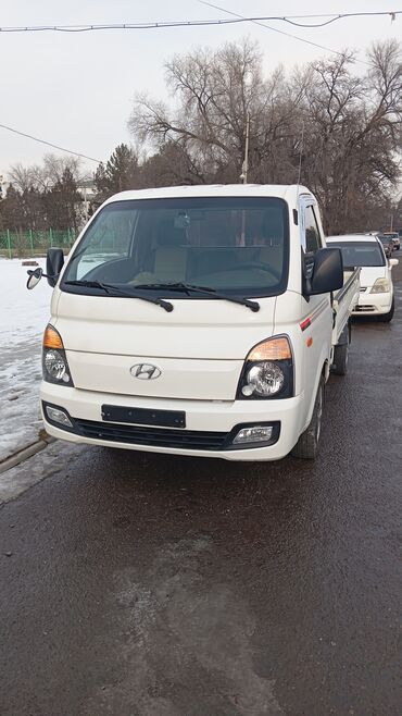 хундай центр: Hyundai Porter: 2018 г., 2.5 л, Механика, Дизель