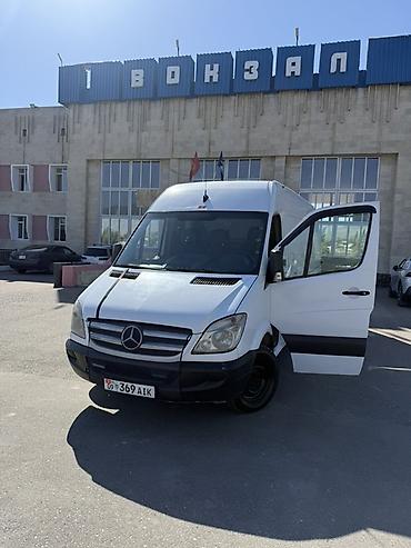 bmw g80: Mercedes-Benz Sprinter (длинная база, высокий крыша) — белый грузовой — 6