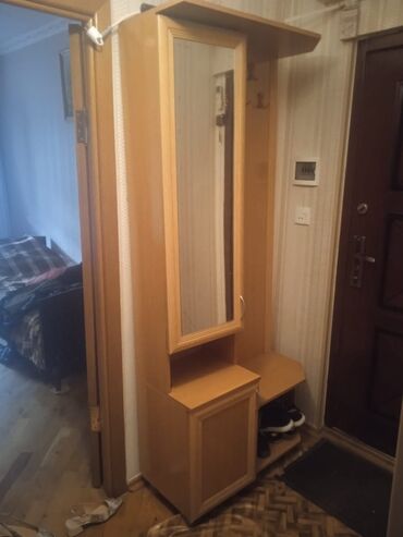 qapi kalonkasi: İşlənmiş, Açılan, 1 qapı Düz dolab, Dəhliz dolabı