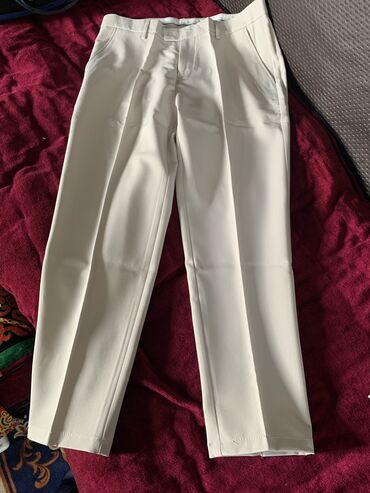 белый кастюм: Классика шым 32 размер Скидка 50% Новый Качество бомба Последный