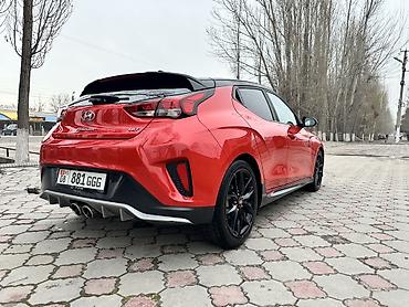 Hyundai: Hyundai Veloster: 2018 г., 1.6 л, Бензин, Хэтчбэк — 4