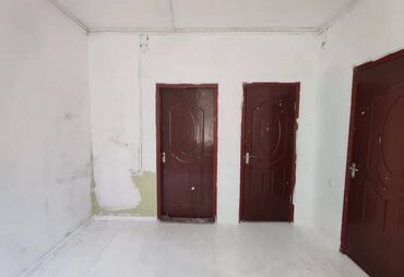 сниму квартиру посуточно: 30 м², 2 комнаты