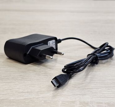блоки питания apc: Блок питания HBT-061 micro USB (5V, 1A, LED, Black). Адаптер питания