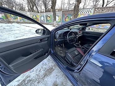 Hyundai: Hyundai Avante: 2018 г., 1.6 л, Механика, Бензин, Седан — 12