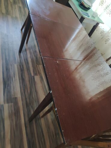 стол с эпоксидной смолой: Журнальный стол, Б/у, Нераскладной, Дерево, Квадратный стол