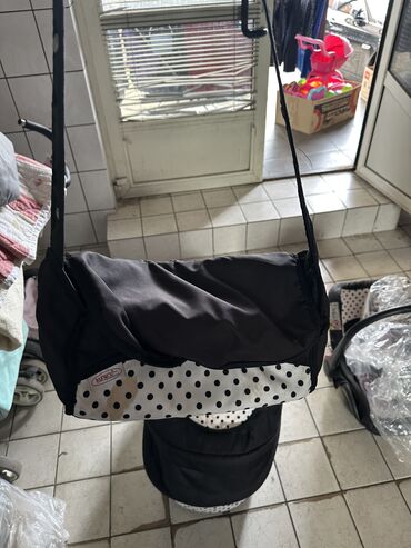 Kolica za bebe: Prodajem kolica za bebu. Kolica su kao nova. Sve je funkcionalno — 22