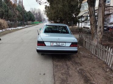 продаю бмв е 60: Mercedes-Benz E-Class: 1993 г., 3.2 л, Автомат, Бензин, Седан