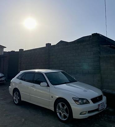 Toyota: Toyota Altezza: 2002 г., 2 л, Автомат, Бензин, Универсал — 1