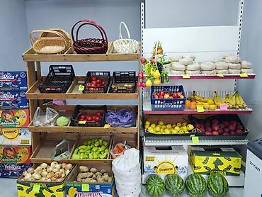 для фрукты: ГОТОВЫЙ БИЗНЕС!!! Право на аренду. можно мясной. продуктовый. овощи — 1