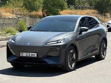 byd e1: Changan : 2025 г., 1.5 л, Автомат, Электромобиль, Кроссовер — 2