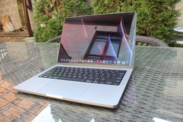 ноутбуки apple цена в бишкеке: Ноутбук, Apple, 16 ГБ ОЗУ, Apple M1 Pro, 14 ", Для работы, учебы, память SSD