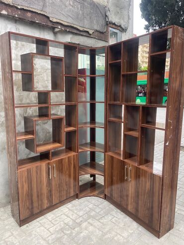 salon rəfləri: Təzədir, 3 ay istifadə olunub, Kitab,İçki, Paltar yığmağa uyğundur