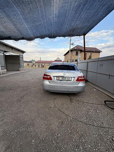 январи 5 1: Mercedes-Benz E-Class: 2010 г., 3.5 л, Автомат, Бензин, Седан — 8