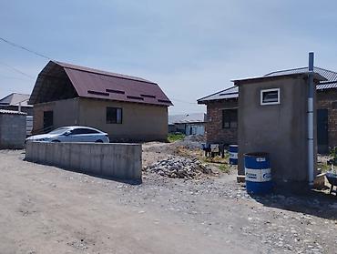4: Продается дом в ж/м Ак-Ордо 3 площадь участка: 4 сотых (размеры — 2