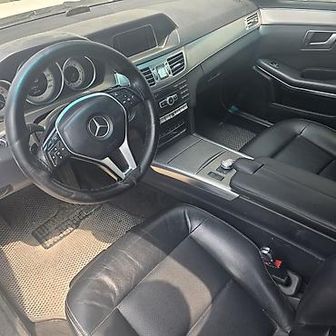 mersedes a klas: Mercedes-Benz E-Class: 2.1 l | 2014 il Sedan — 4