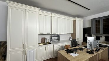 мебель в гостиную: Кухонный гарнитур по очень хорошей цене