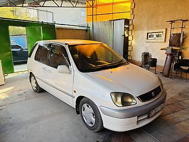 маш: Toyota Raum: 2000 г., 1.5 л, Автомат, Бензин, Минивэн — 1