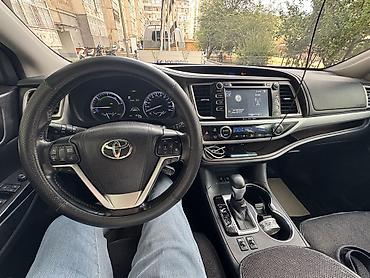 hyundai ionic: Toyota Highlander: 2017 г., 3.5 л, Автомат, Гибрид, Кроссовер — 6