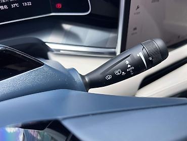 byd e1: Zeekr 001: | 2022 г. Лифтбек — 2