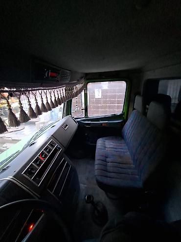 a class 160: Mercedes-Benz 612D yük maşını – taxta bortlu, hündür yanlı platforma — 5